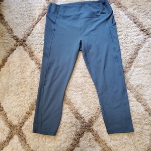 Fabletics Pure Lux 7/8 Leggings